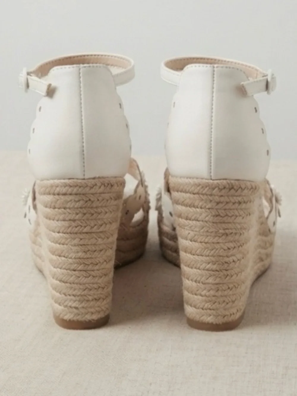 🖤🖤 On 34th Women's Theodoree Espadrille Wedge Sandals